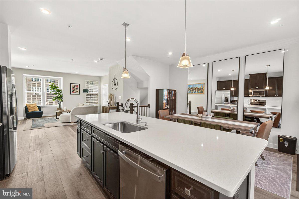 SOUTHLAKE - Residential Lease