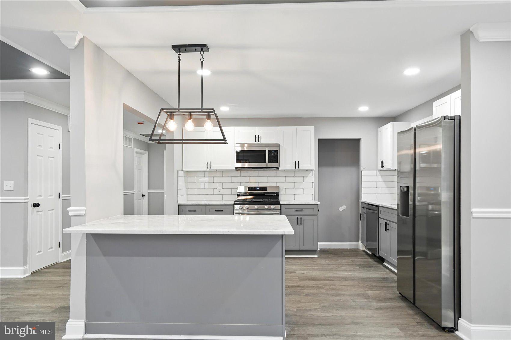 STONEYBROOK - Residential