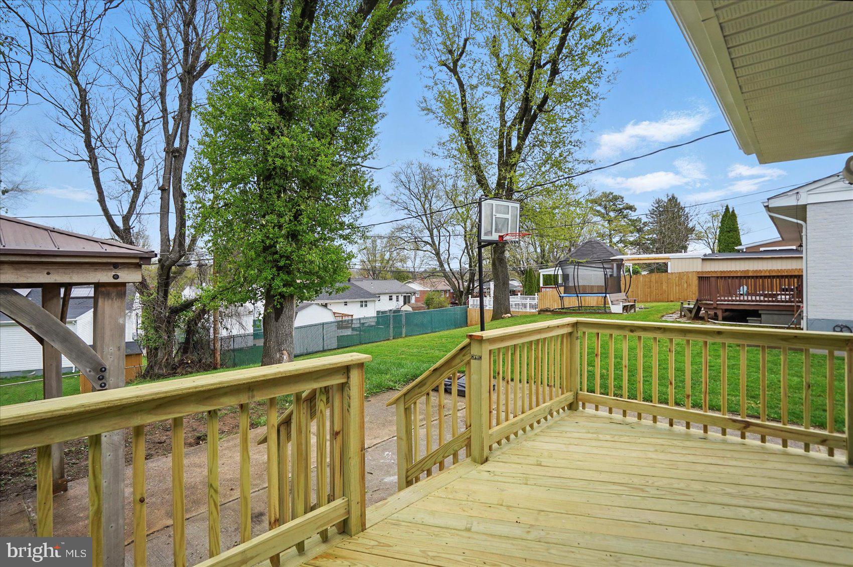 STONEYBROOK - Residential