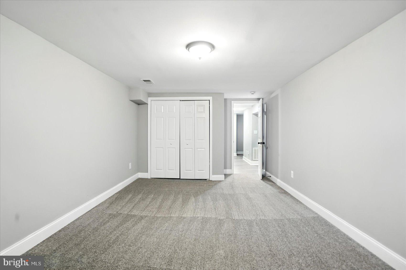 STONEYBROOK - Residential