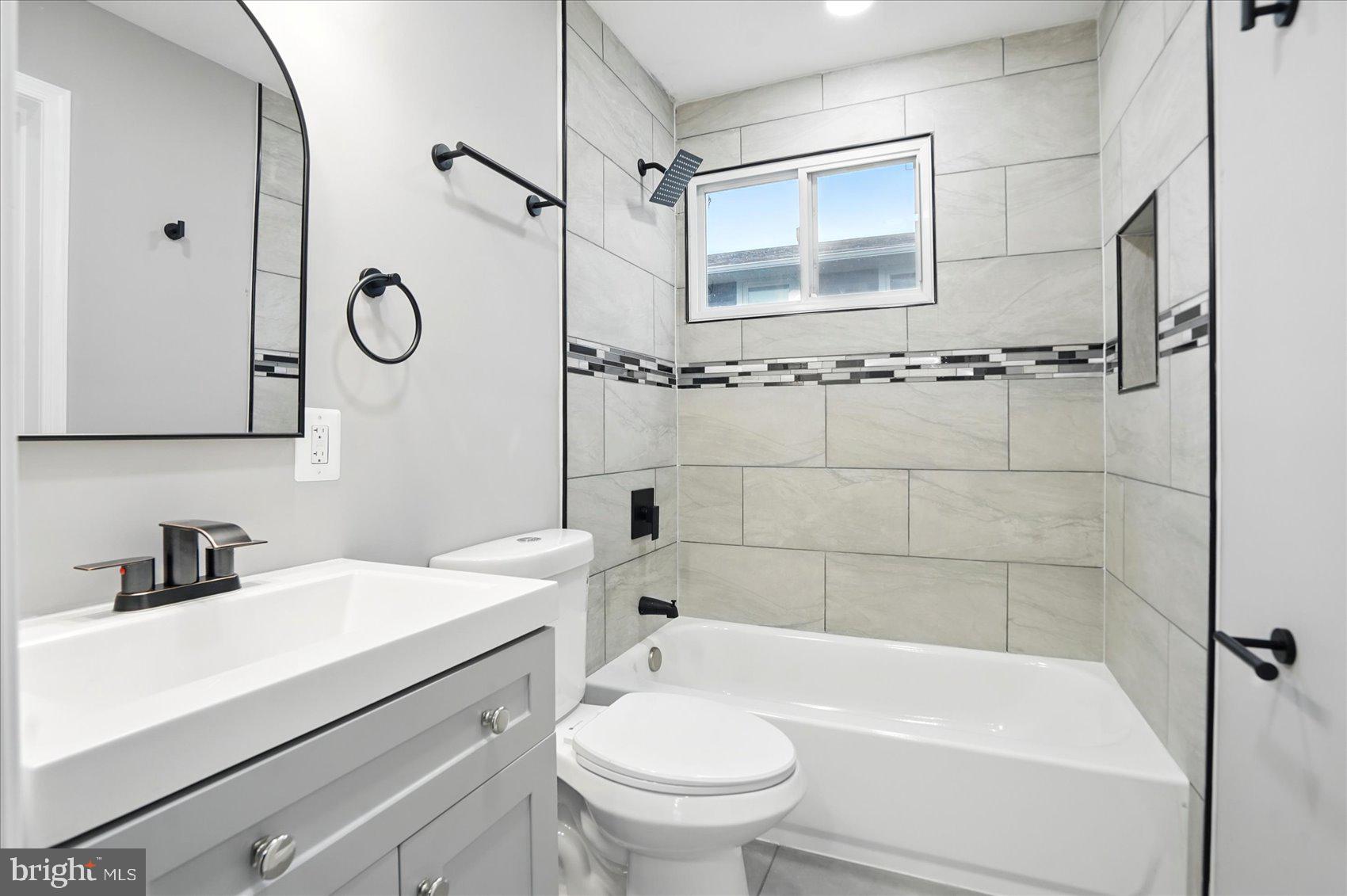 STONEYBROOK - Residential