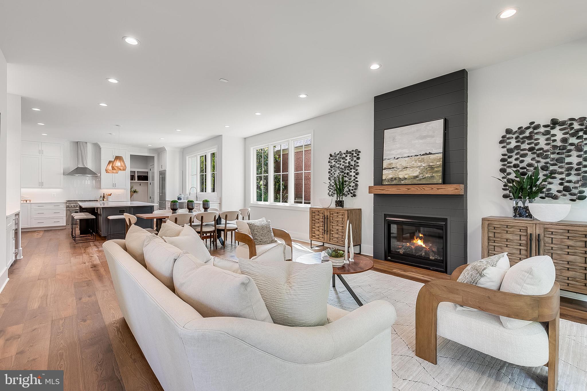 SHIRLEY WOODS - Residential