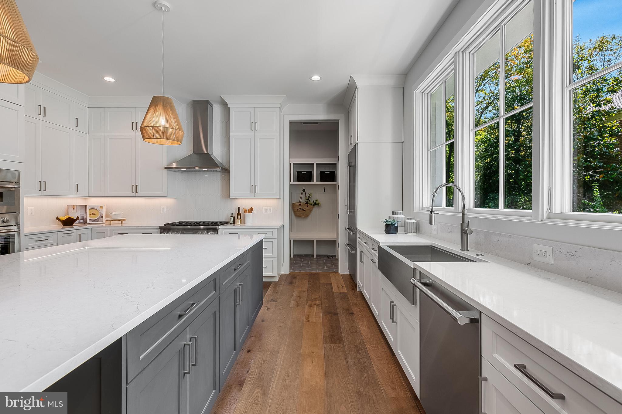 SHIRLEY WOODS - Residential