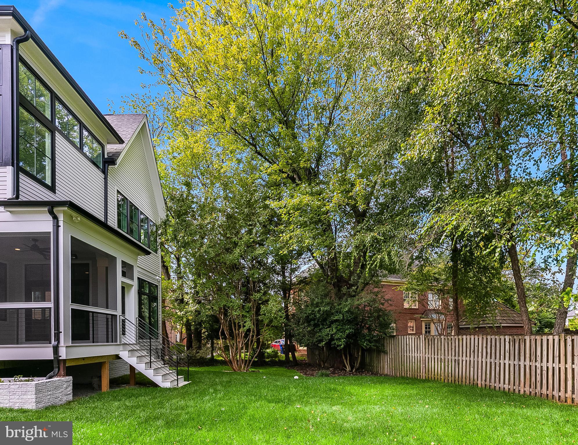 SHIRLEY WOODS - Residential