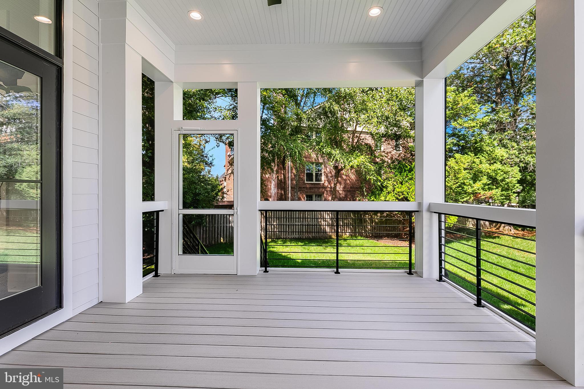 SHIRLEY WOODS - Residential