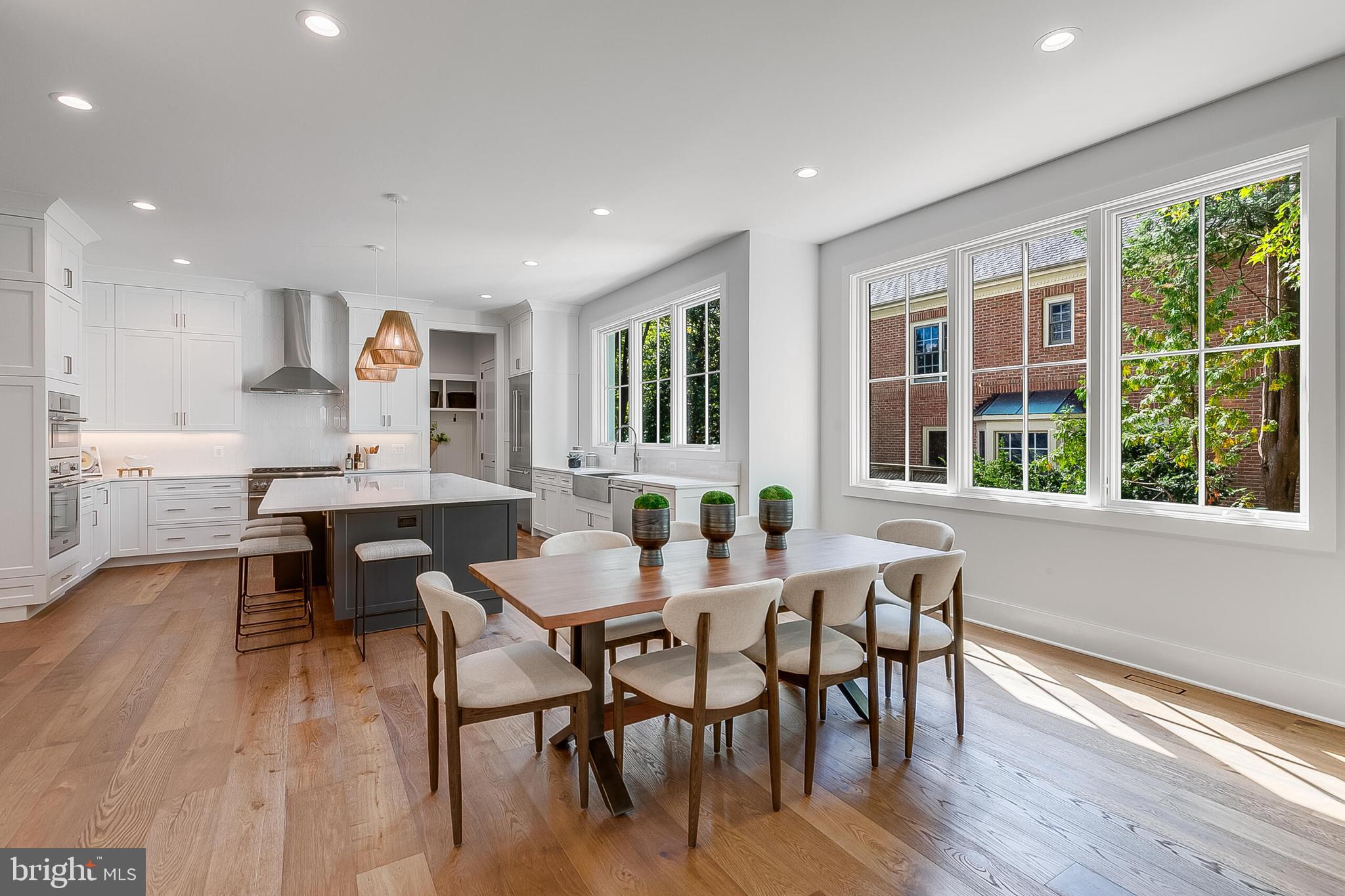 SHIRLEY WOODS - Residential