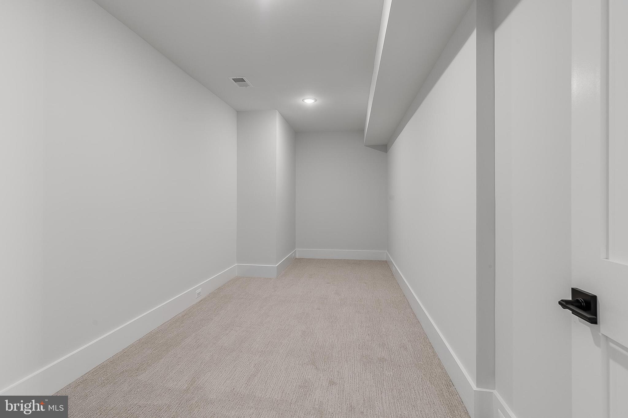 SHIRLEY WOODS - Residential