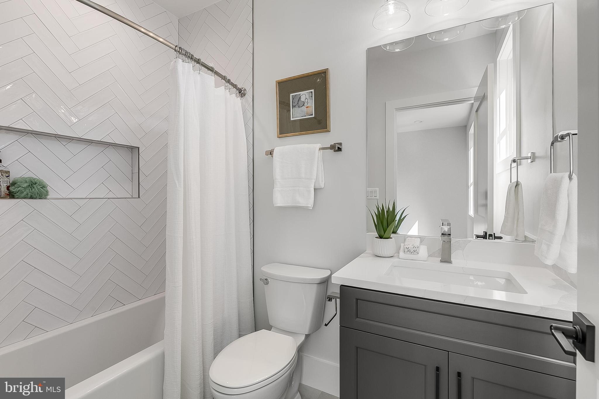 SHIRLEY WOODS - Residential