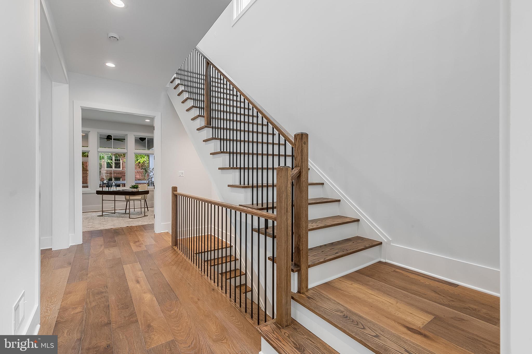 SHIRLEY WOODS - Residential