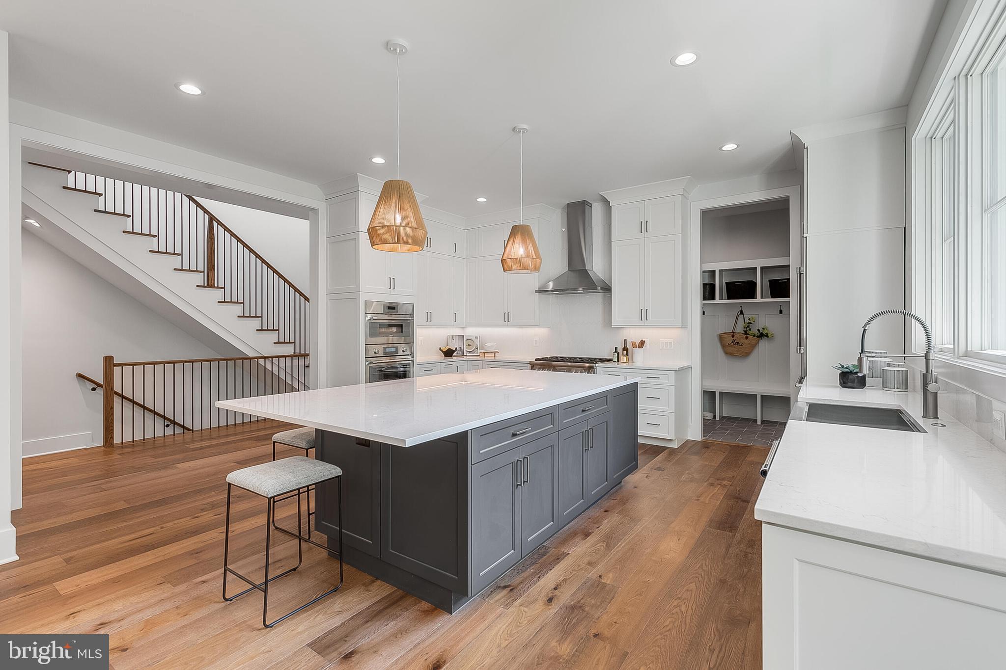 SHIRLEY WOODS - Residential