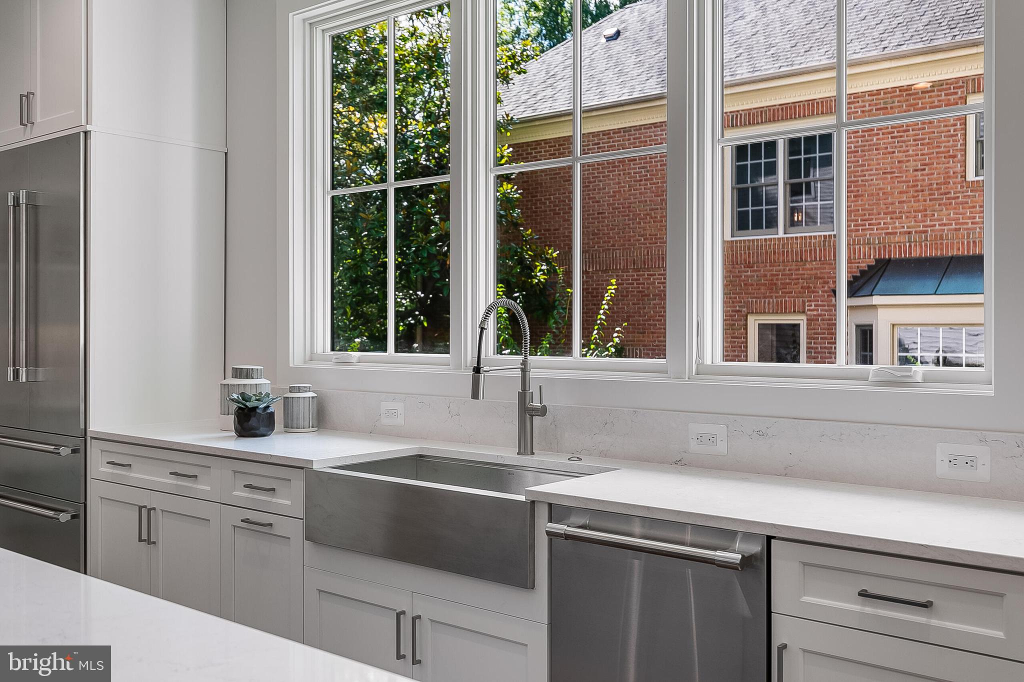 SHIRLEY WOODS - Residential