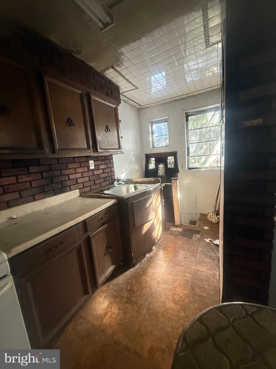 STONEHURST - Residential