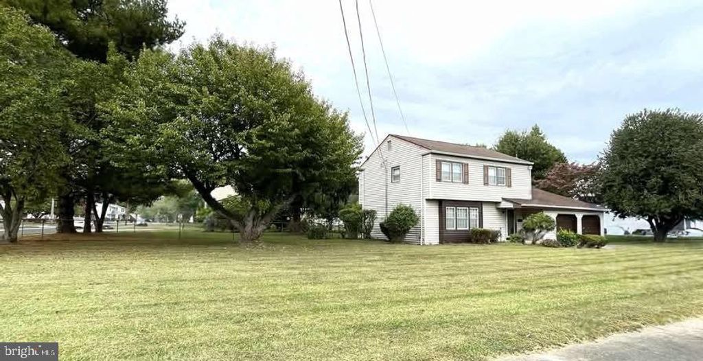 Photo of 10 Finns Lane, PENNSVILLE, NJ 08070 (MLS # NJSA2016606)