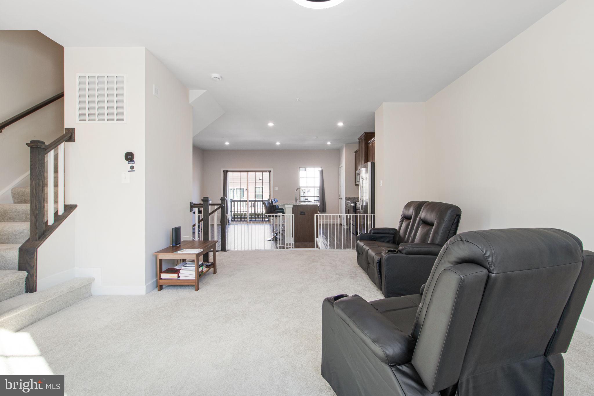 MONTGOMERY VILLAGE - Residential