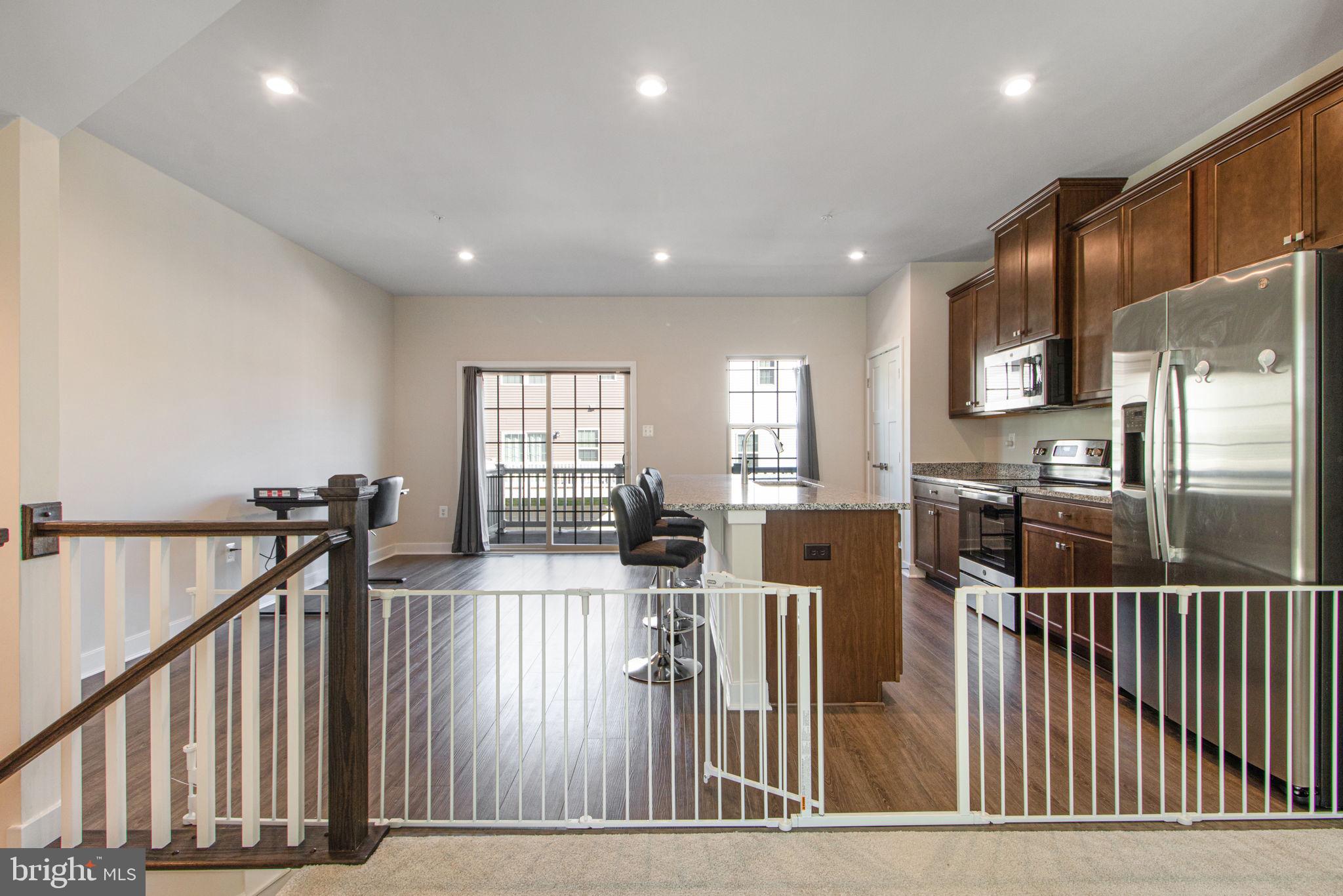 MONTGOMERY VILLAGE - Residential