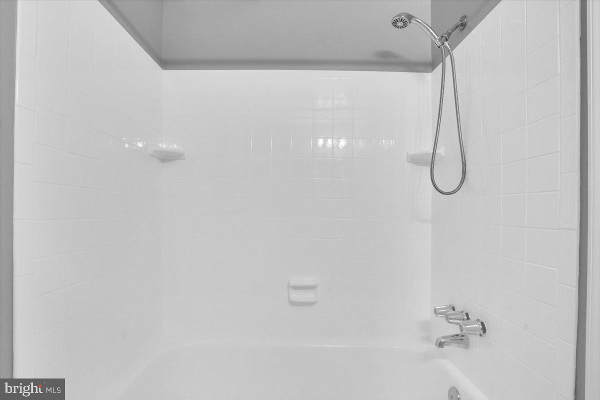 COVINGTON - Residential