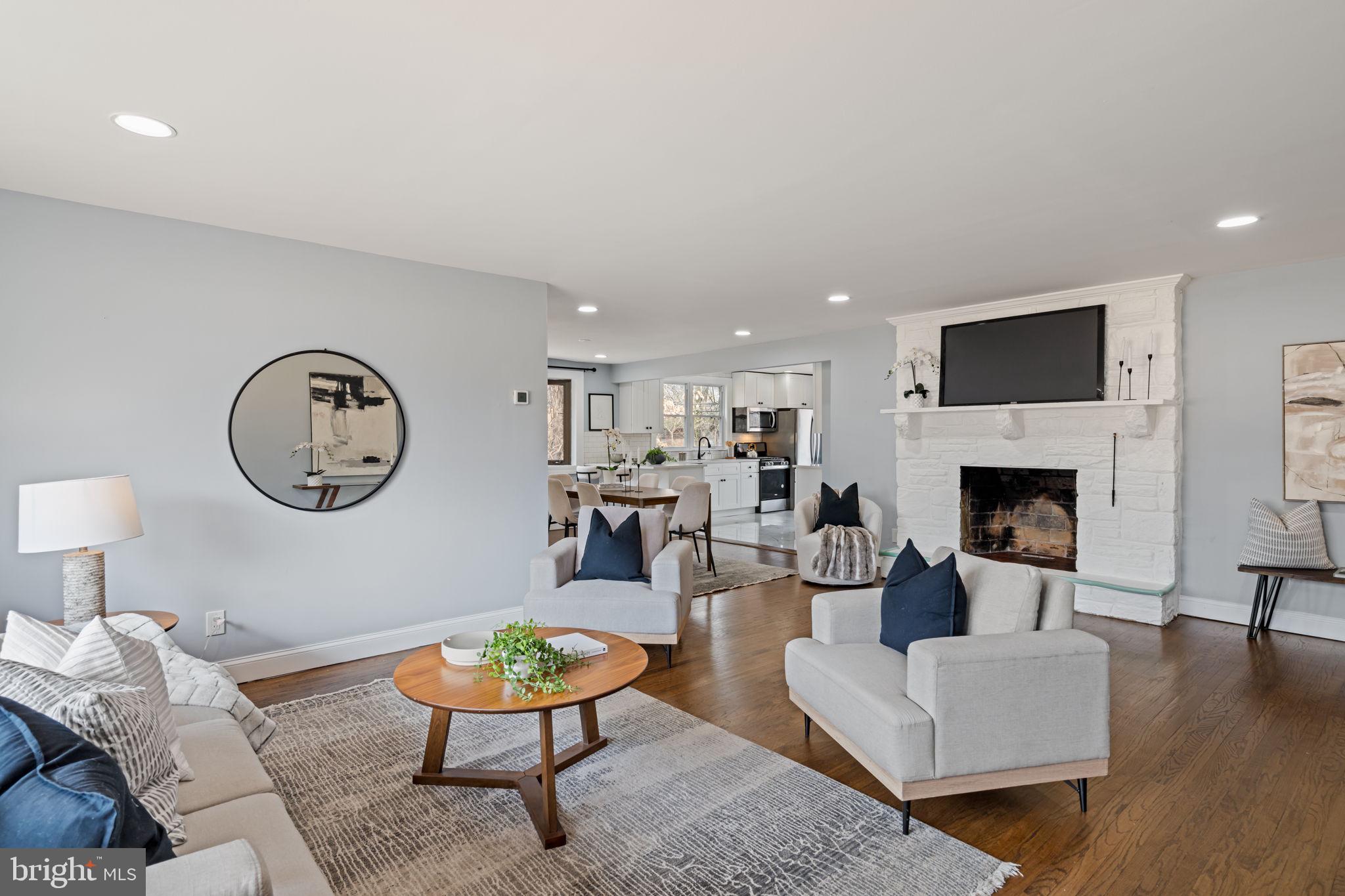 ELKINS PARK - Residential