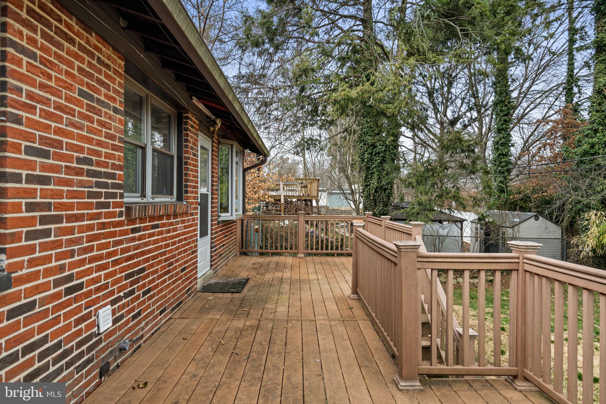 ELKINS PARK - Residential