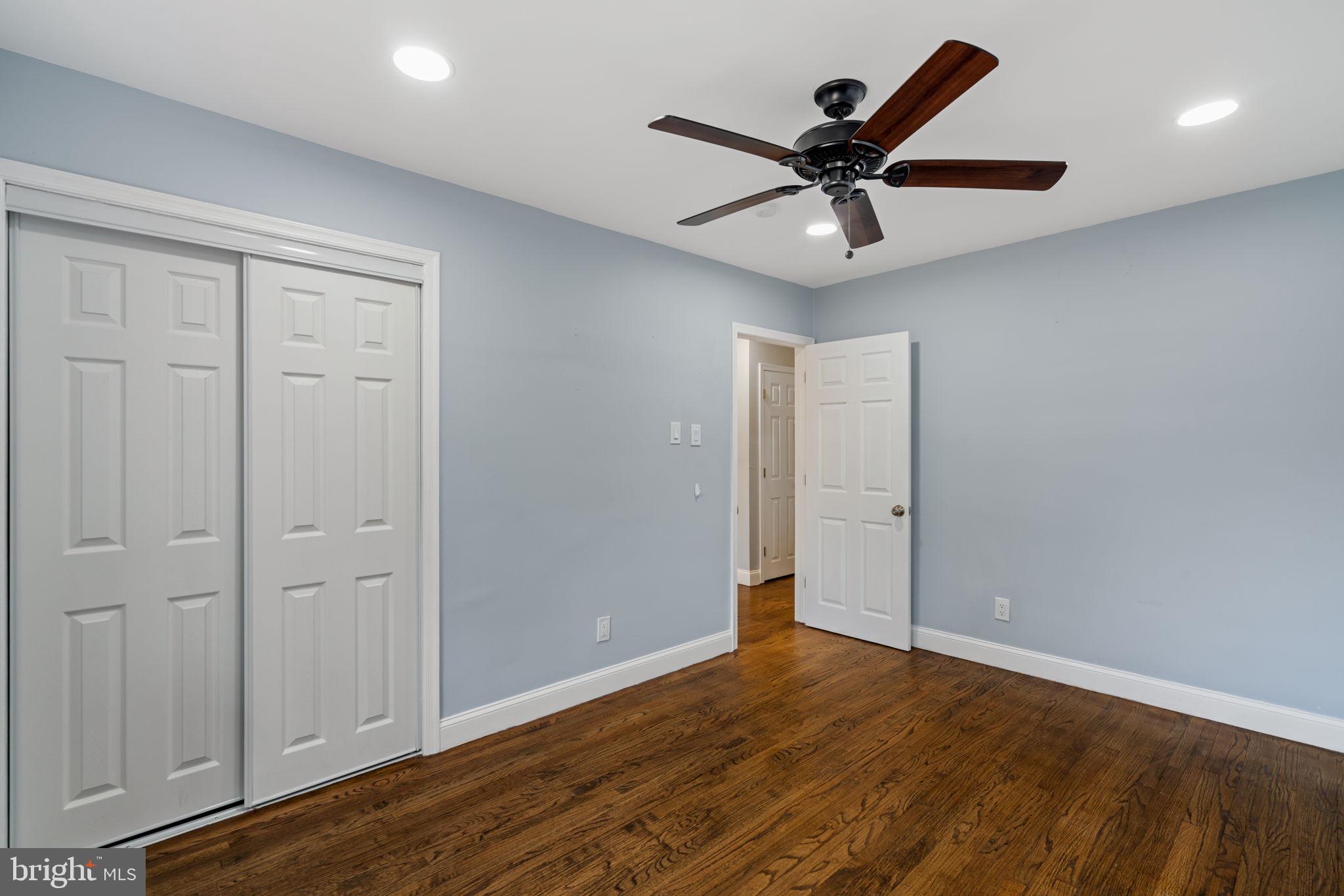 ELKINS PARK - Residential