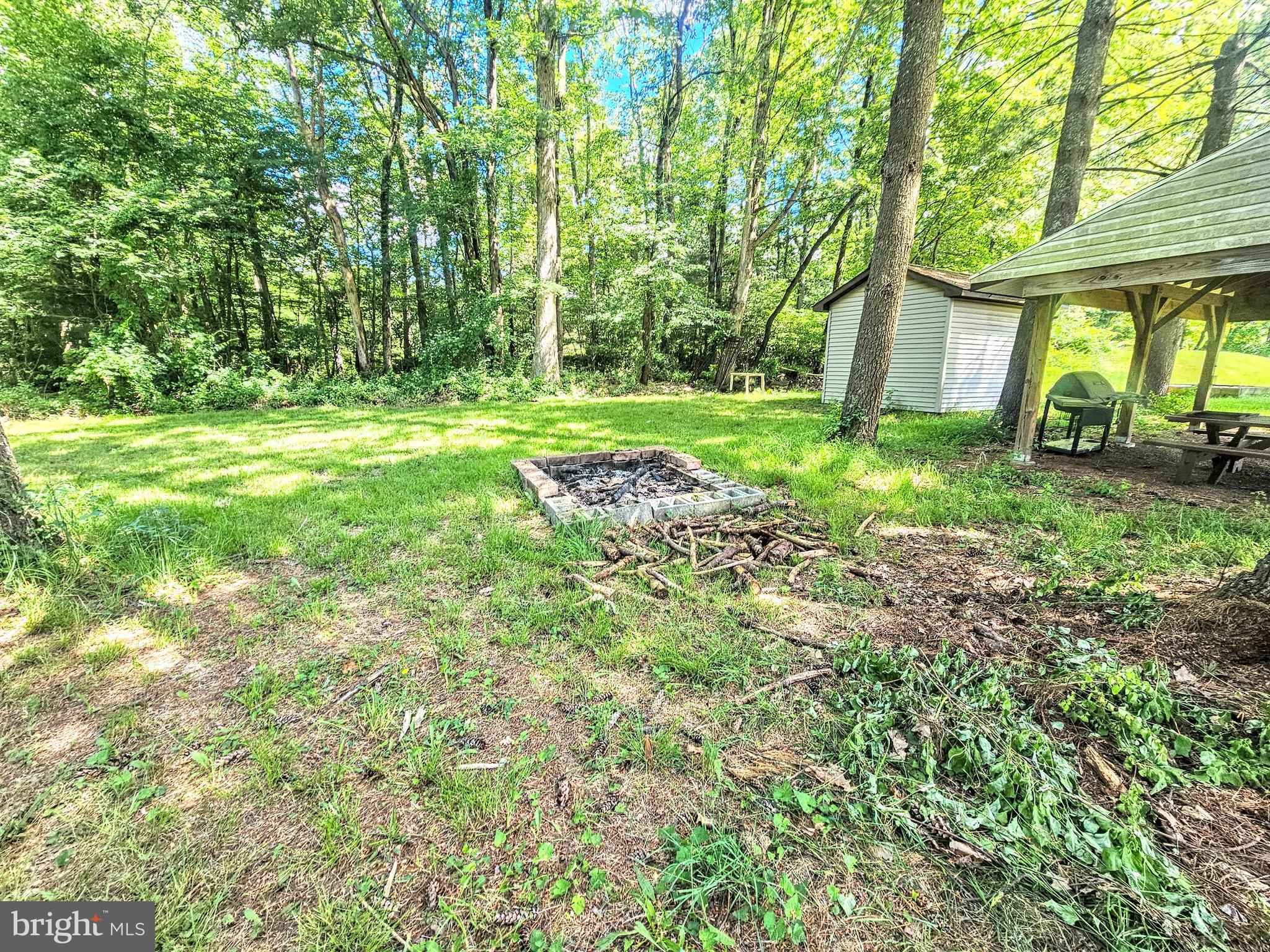 KRISS PINES ESTATES - Land