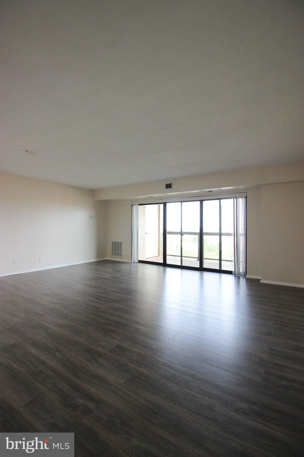 307 YOAKUM PARKWAY 1701