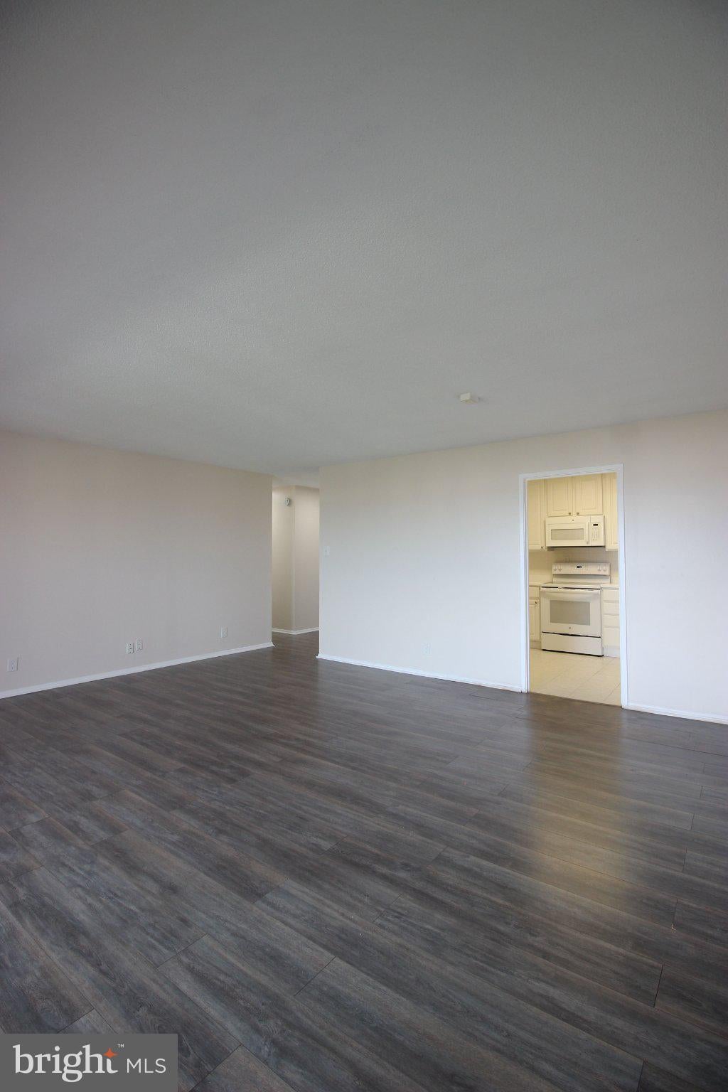 307 YOAKUM PARKWAY 1701