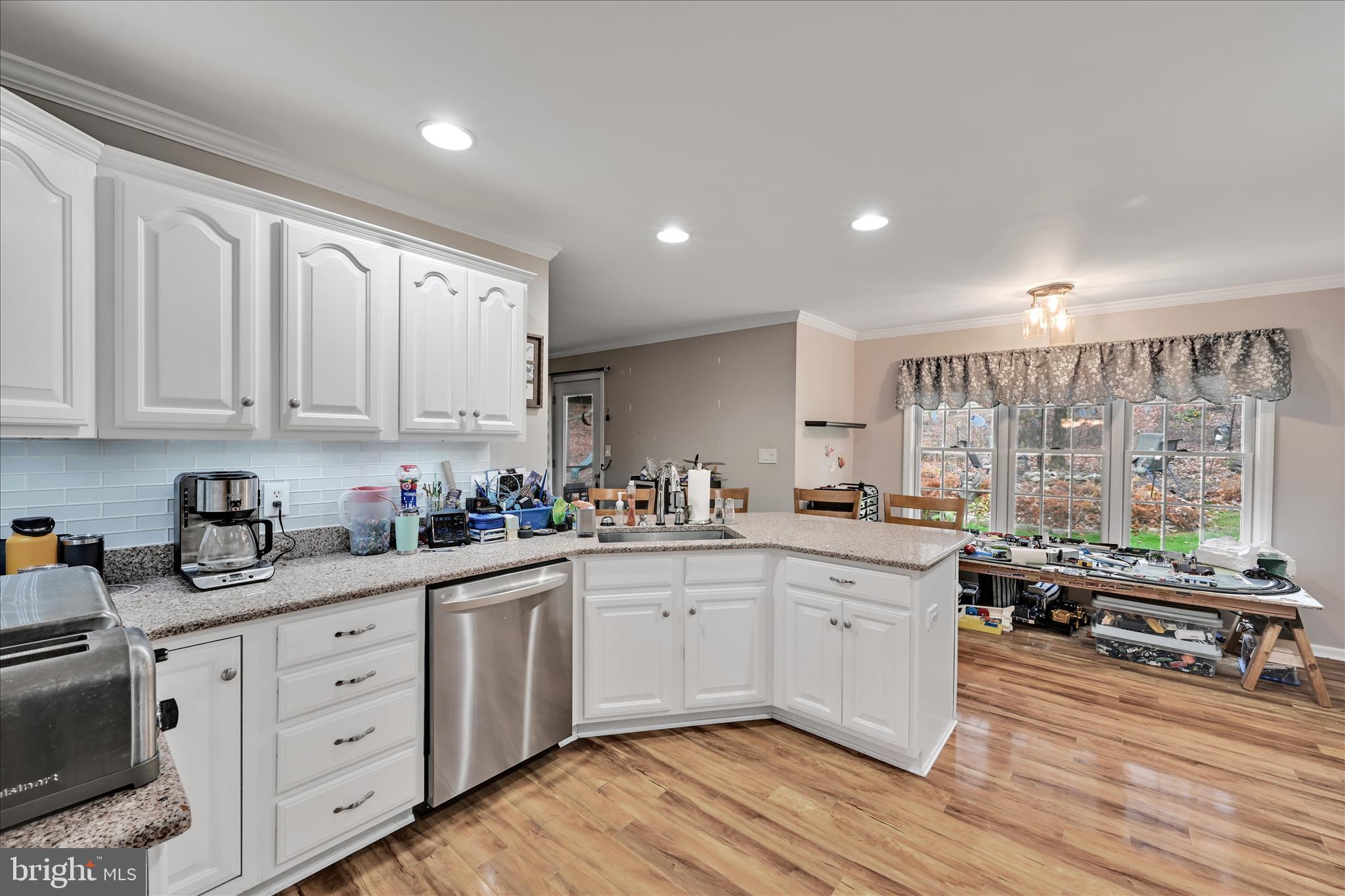 WHITETAIL ESTATES - Residential