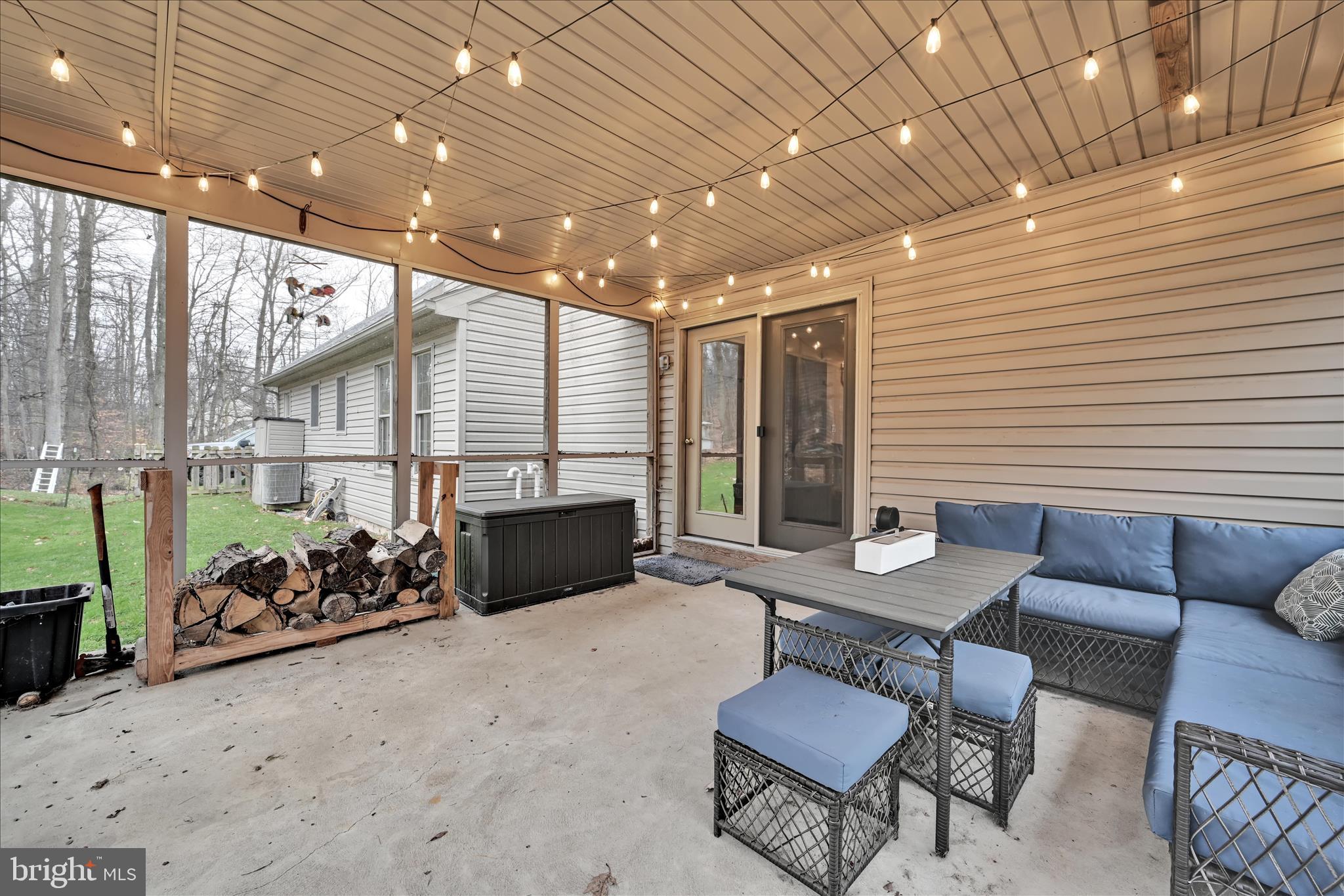 WHITETAIL ESTATES - Residential