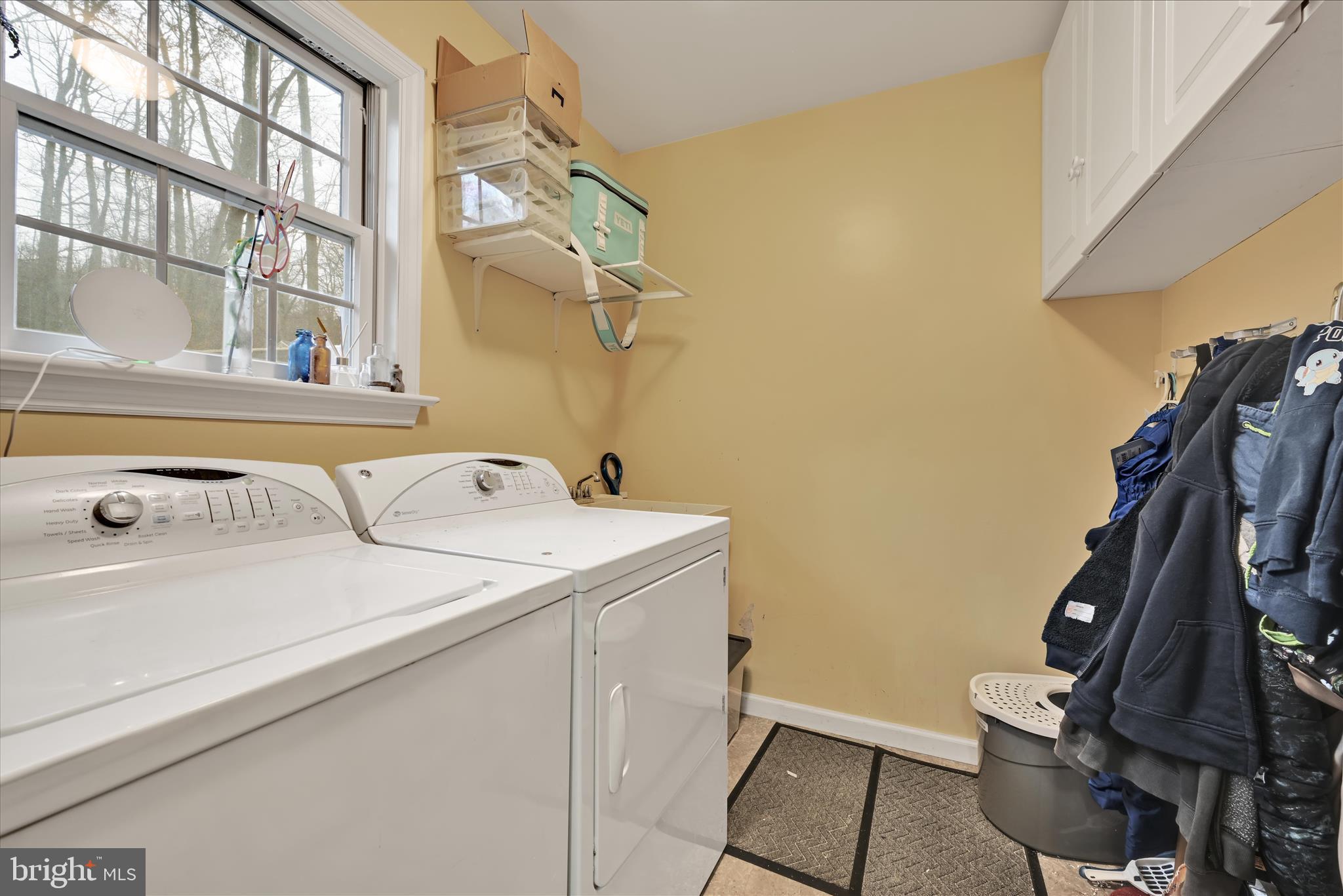 WHITETAIL ESTATES - Residential