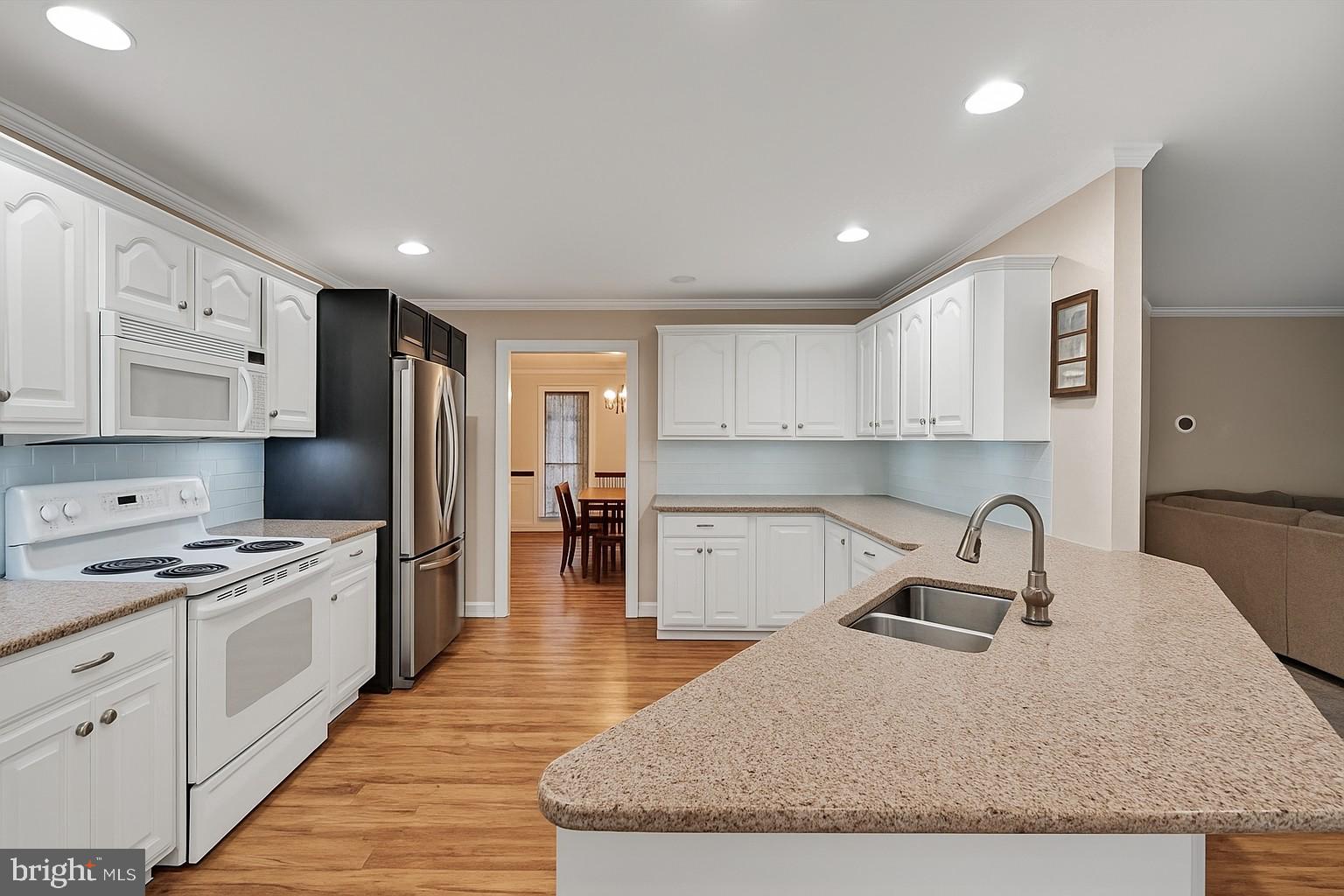 WHITETAIL ESTATES - Residential