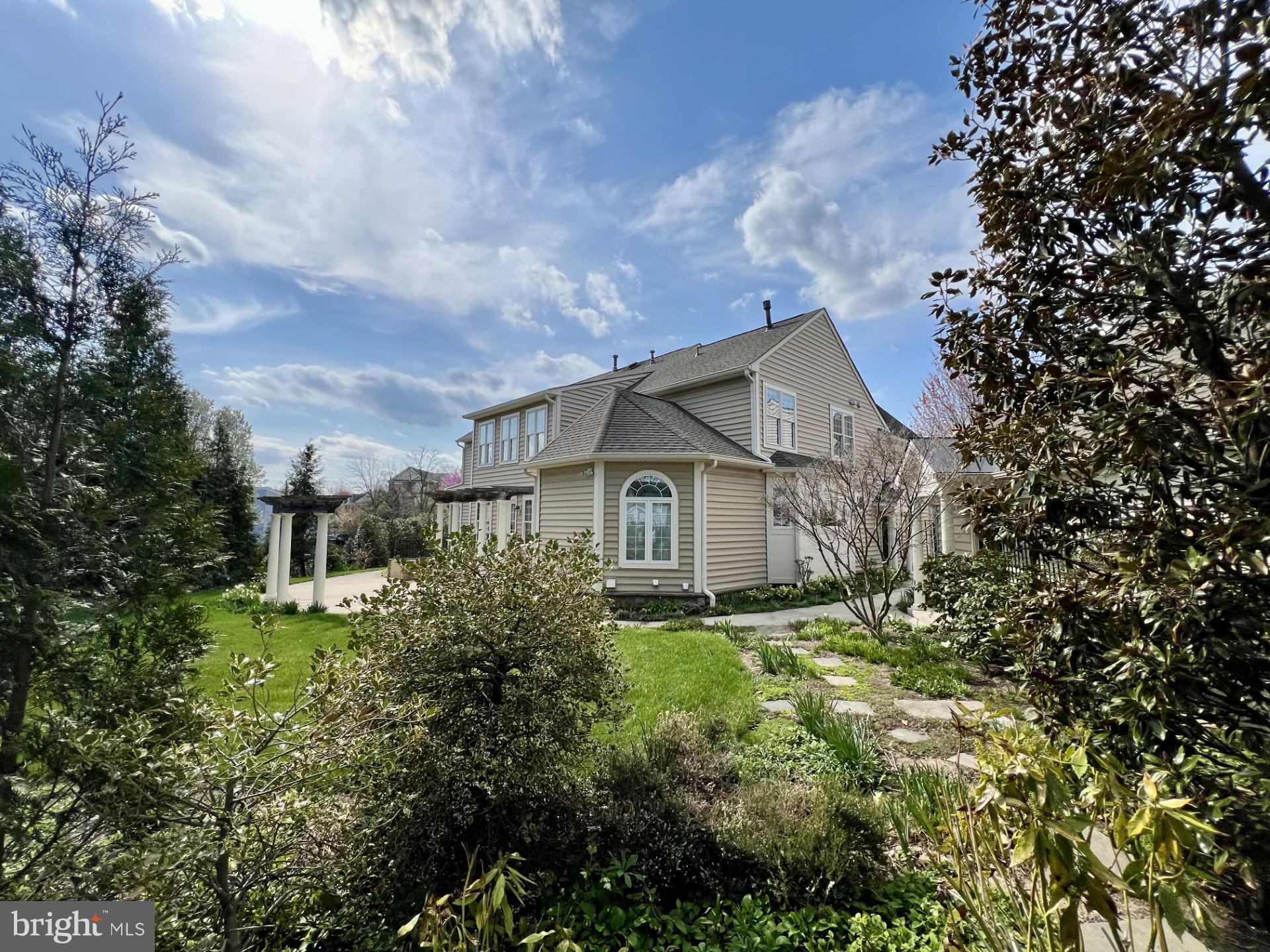 HERNDON - Residential