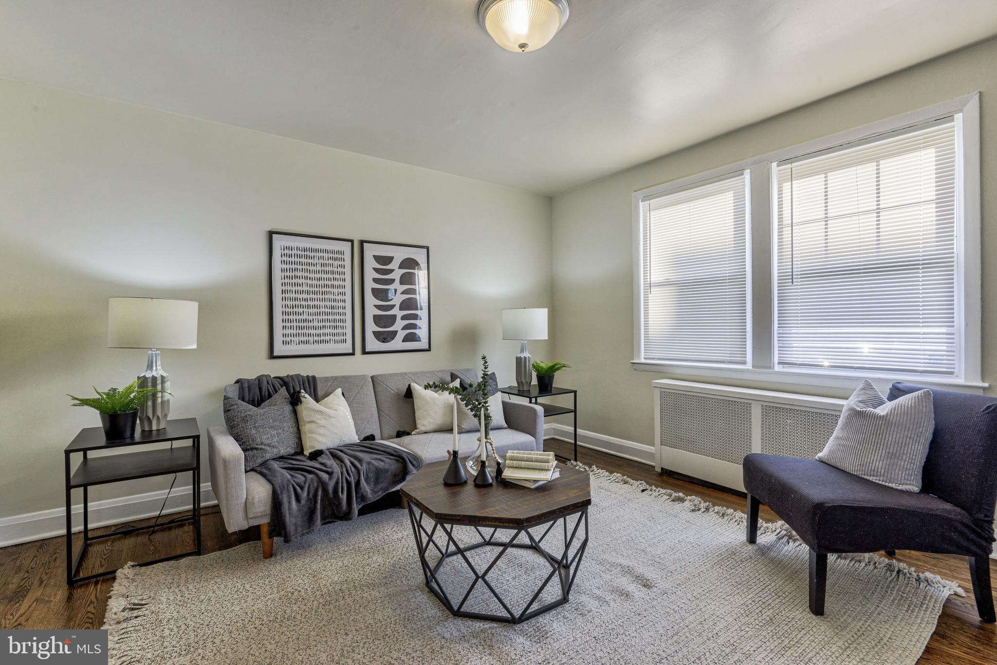 FRANKFORD - Residential