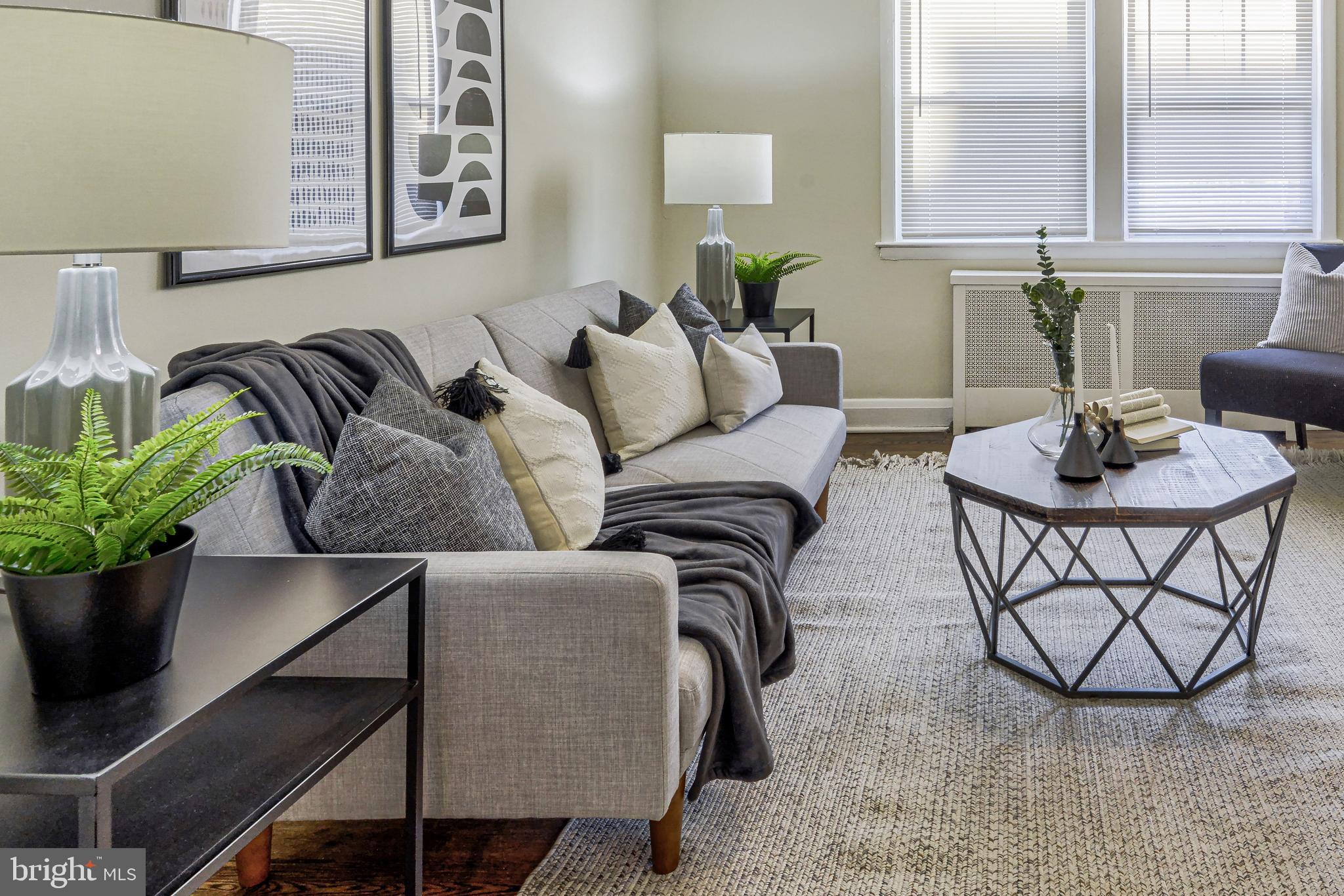 FRANKFORD - Residential