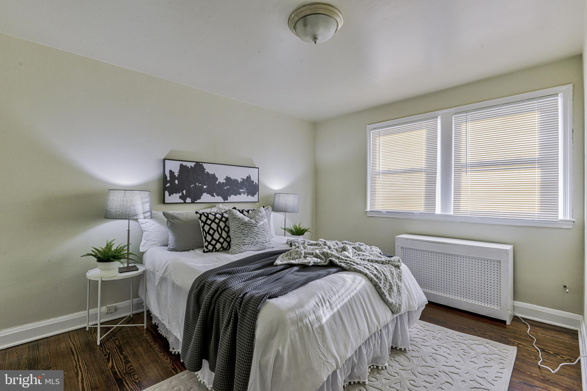 FRANKFORD - Residential