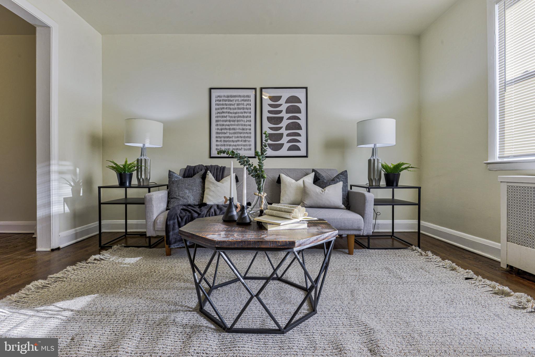 FRANKFORD - Residential