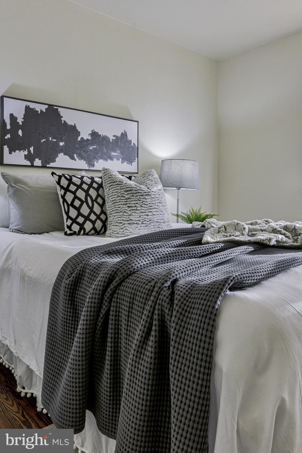 FRANKFORD - Residential