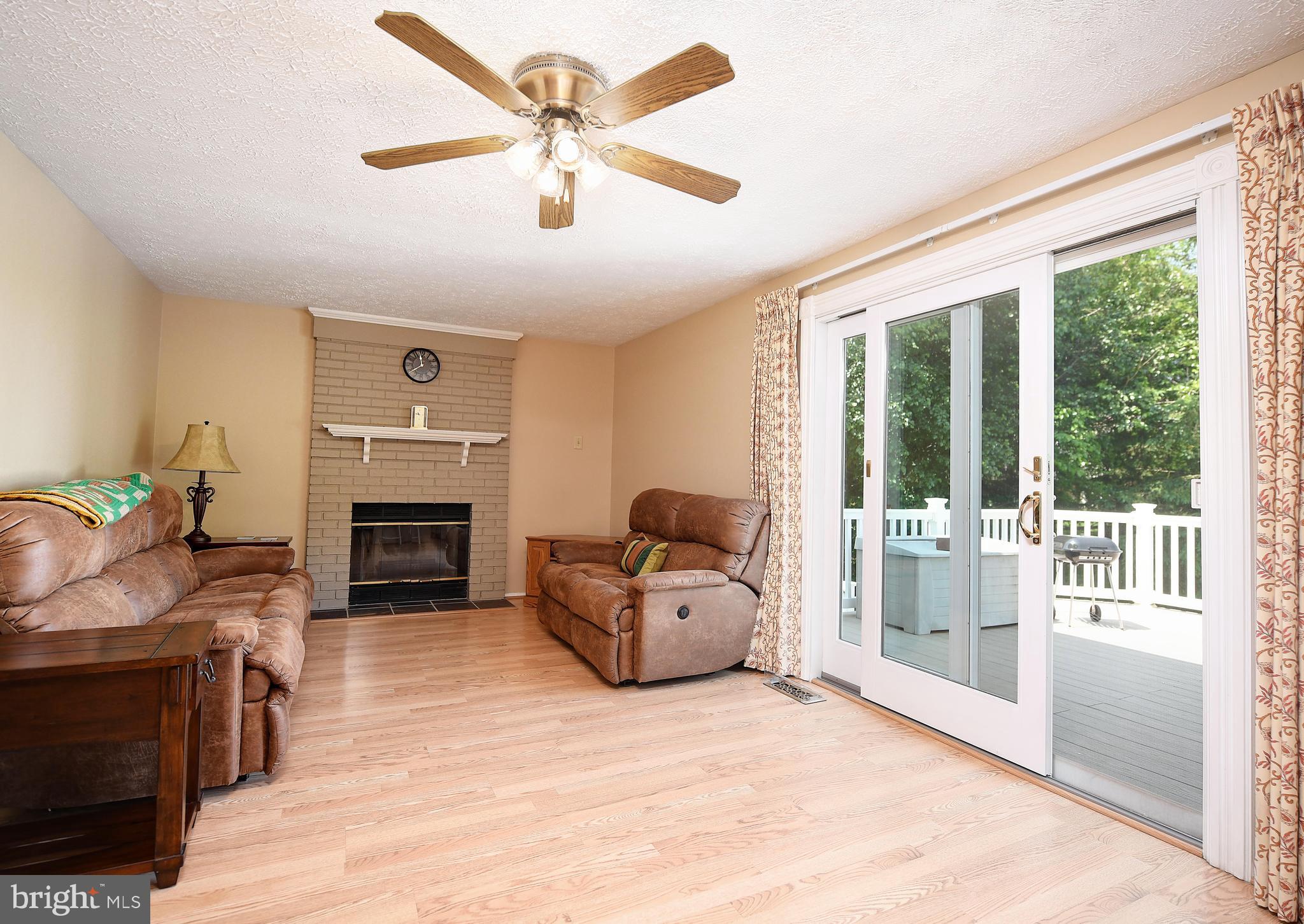 TIMBER GROVE - Residential