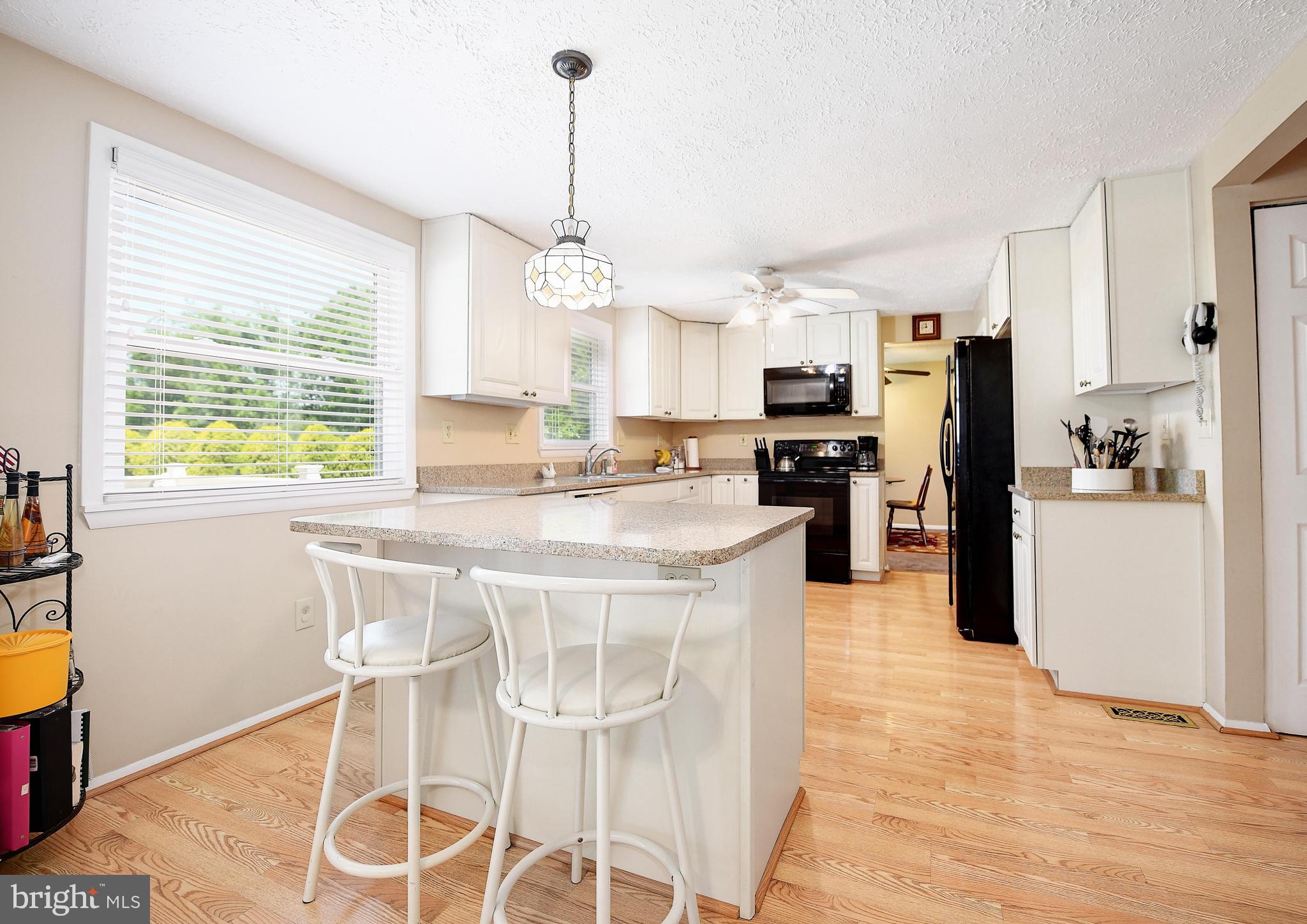 TIMBER GROVE - Residential