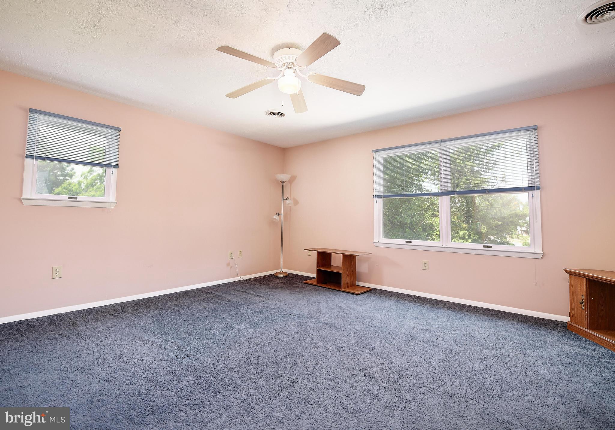 TIMBER GROVE - Residential