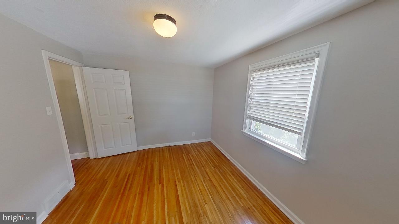 MANAYUNK - Residential Lease