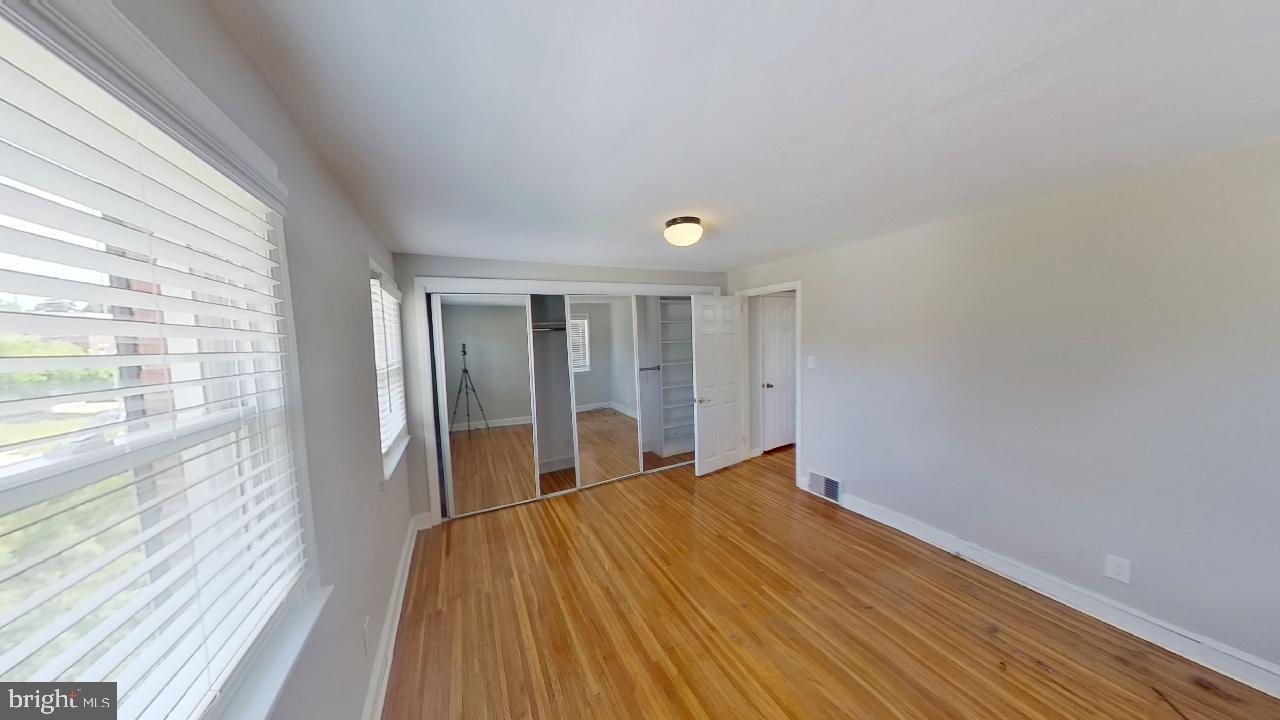 MANAYUNK - Residential Lease