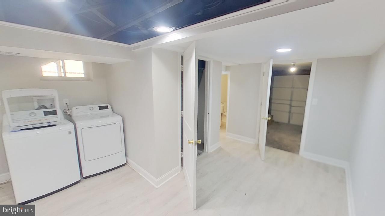 MANAYUNK - Residential Lease