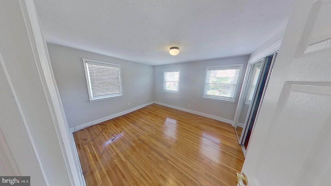 MANAYUNK - Residential Lease