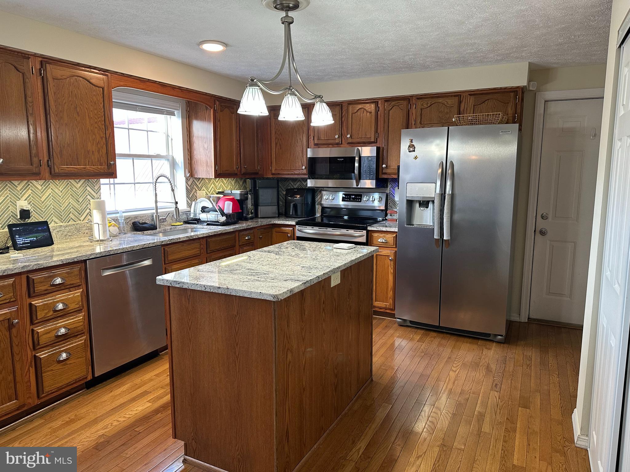 WINDOVER HILLS - Residential