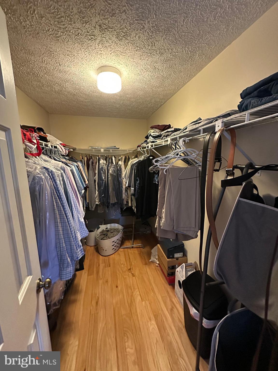 WINDOVER HILLS - Residential