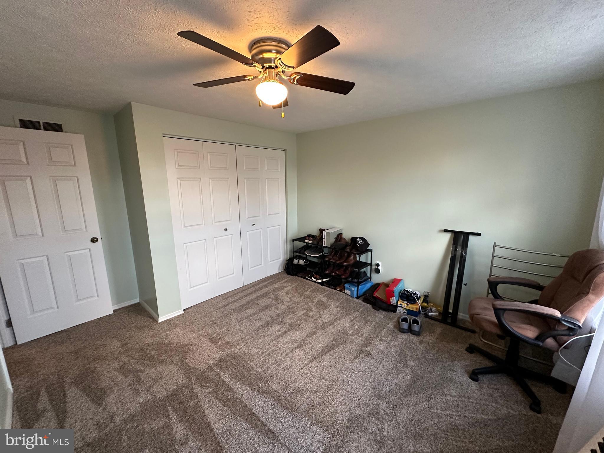 WINDOVER HILLS - Residential