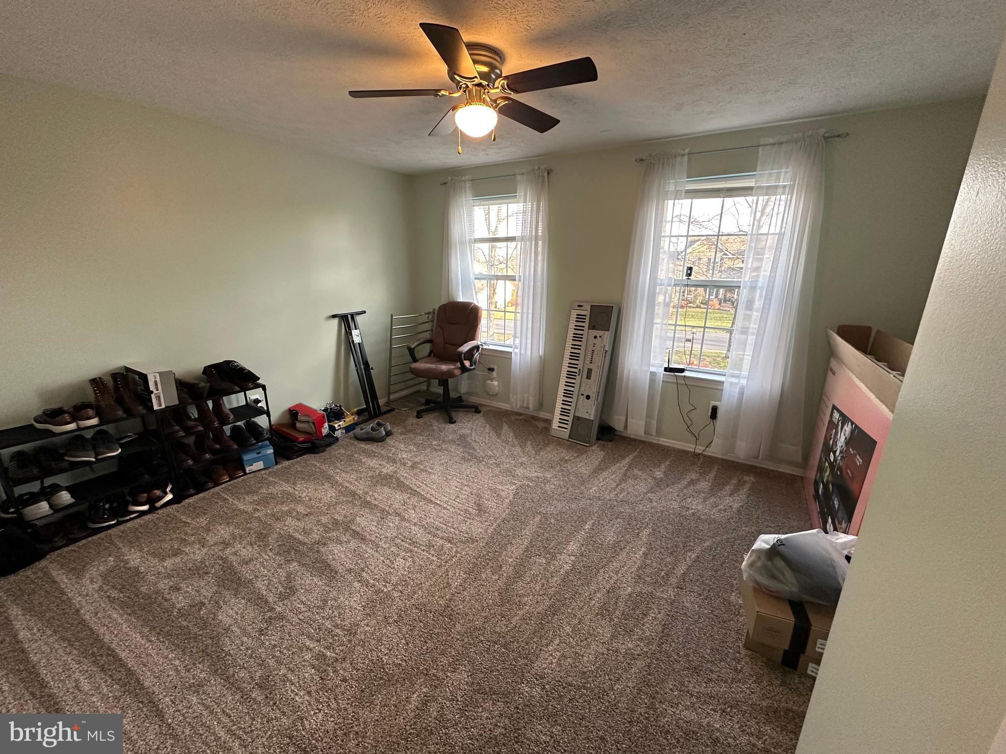 WINDOVER HILLS - Residential