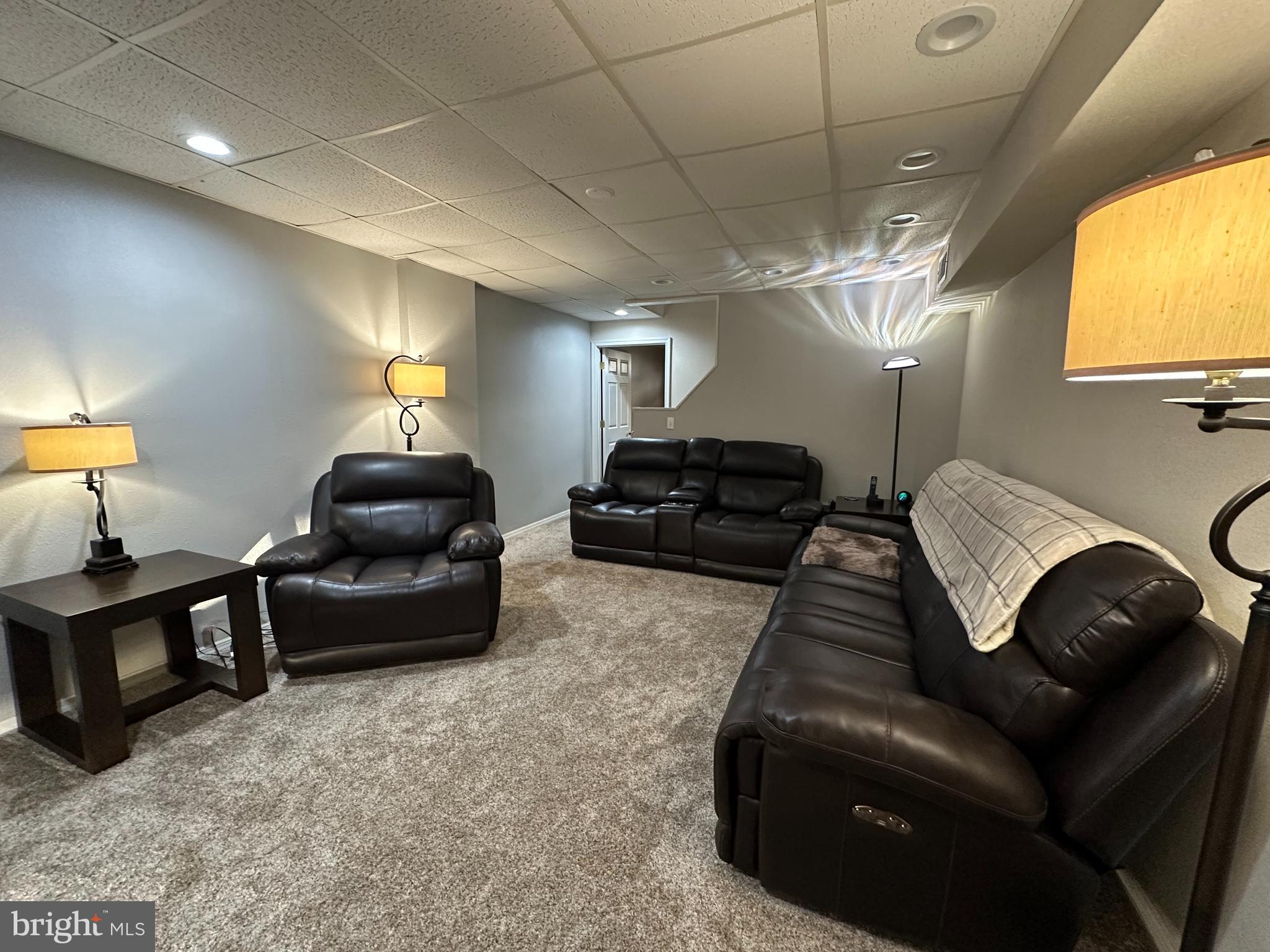 WINDOVER HILLS - Residential