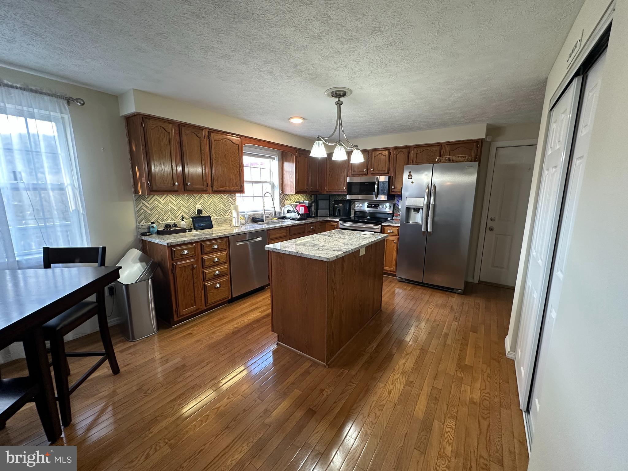 WINDOVER HILLS - Residential