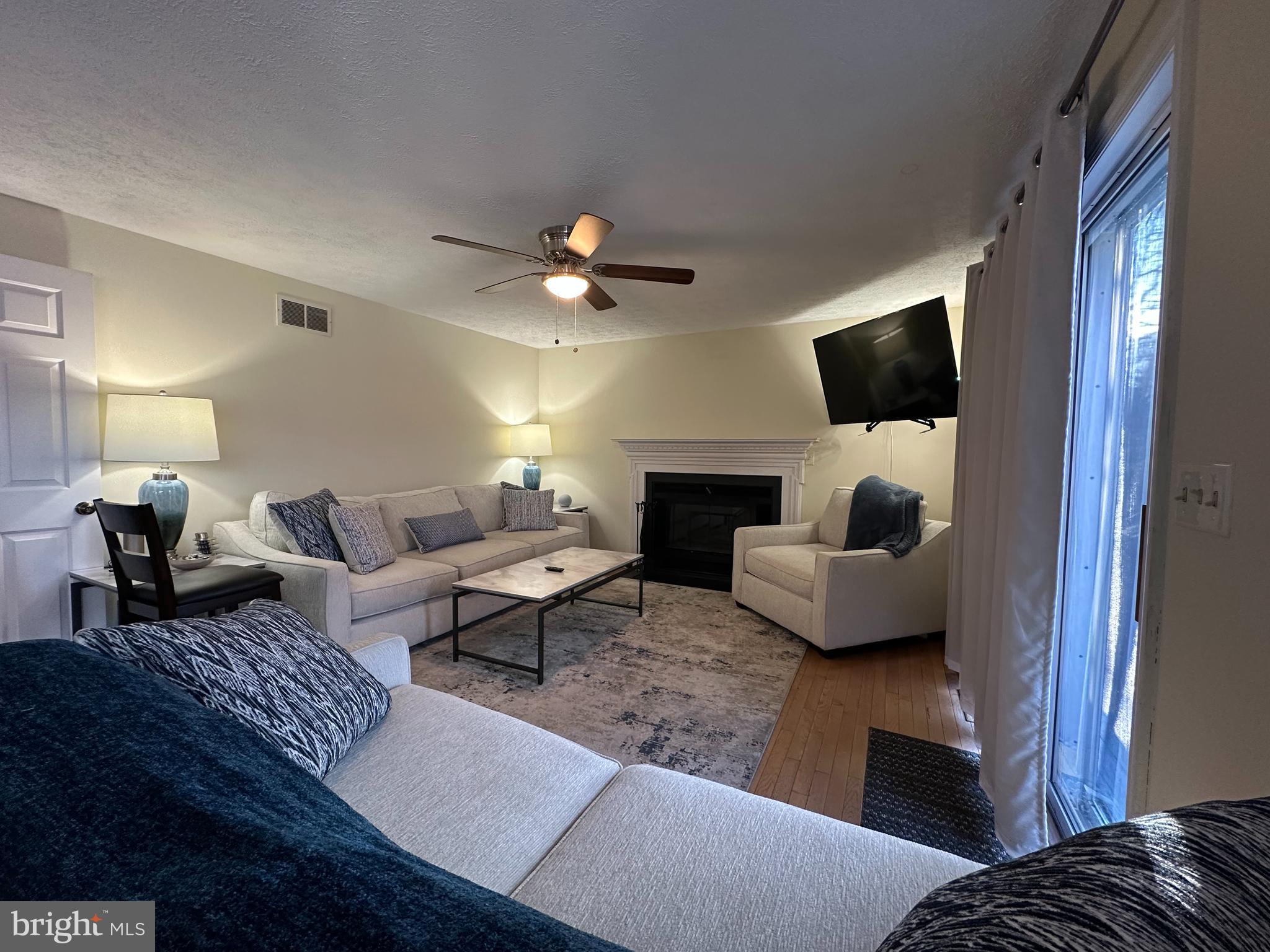 WINDOVER HILLS - Residential